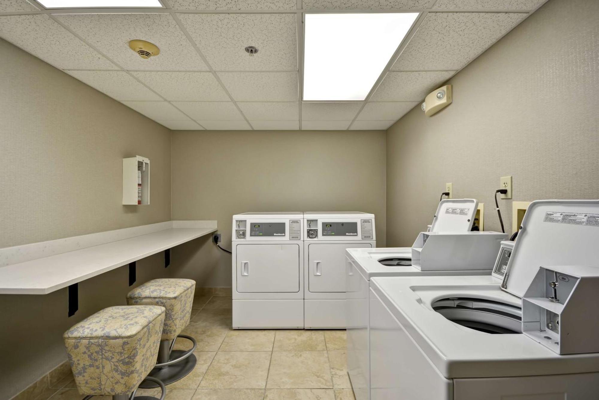 Homewood Suites Durham-Chapel Hill I-40 Bagian luar foto